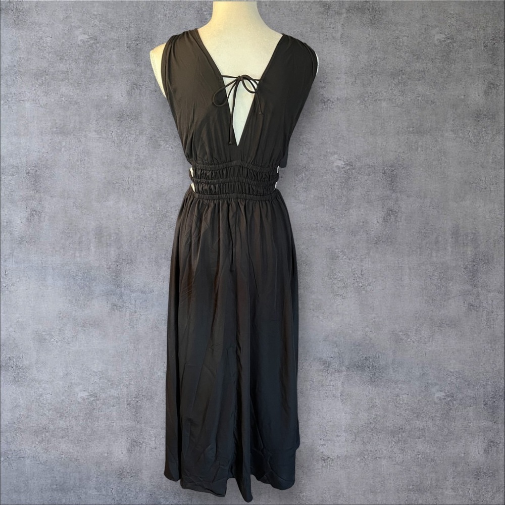 Indulge Elegant Black Midi Dress, NEW - Picture 4 of 8